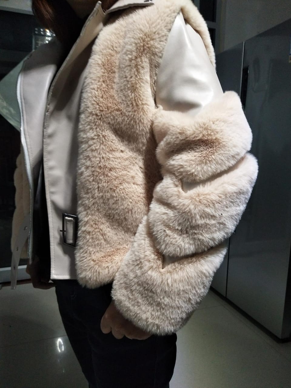 FAUX FUR JACKET - ANDRIZKA