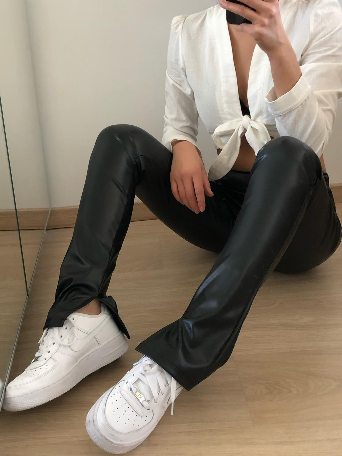 Leatherlook split legging zwart