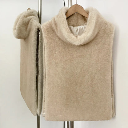 Faux fur bodywarmer met colkraag en riem