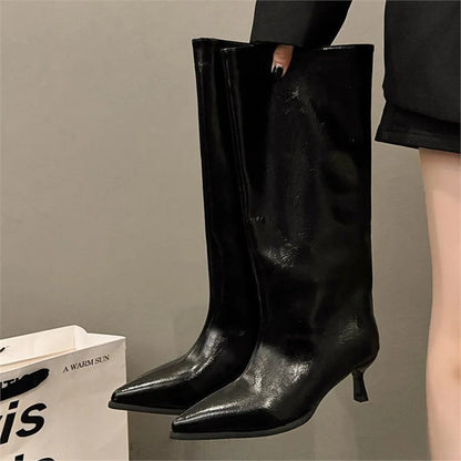 Véra kitten heel boots